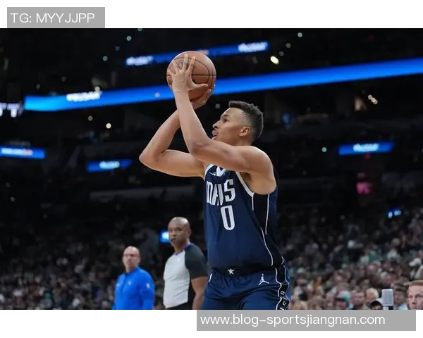 基德强调球队深度与竞争力首发替补实力相当氛围高涨